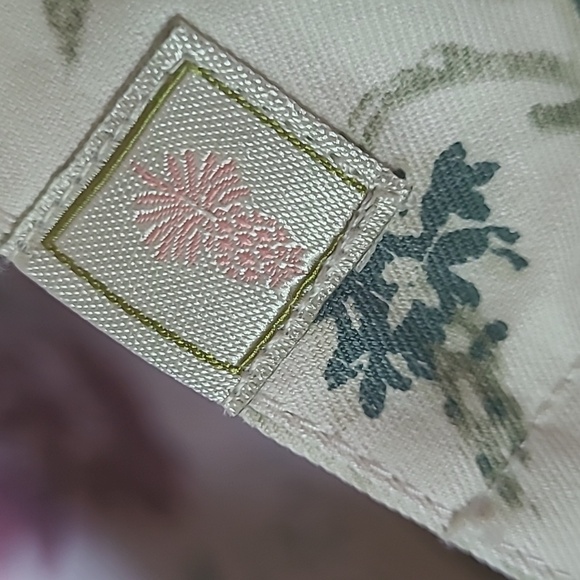 Tommy Bahama 100% Silk Tropical Shirt Size XXL - Picture 9 of 9